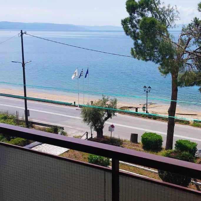 Sun & Sea : Malaki Seaside Apartamento Exterior foto
